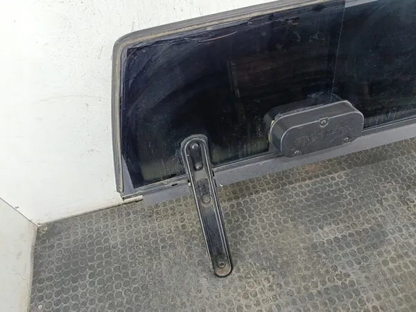 Bakluckeglas OEM SZYBA KLAPY BAGAZNIKA för Opel Combo C image 5