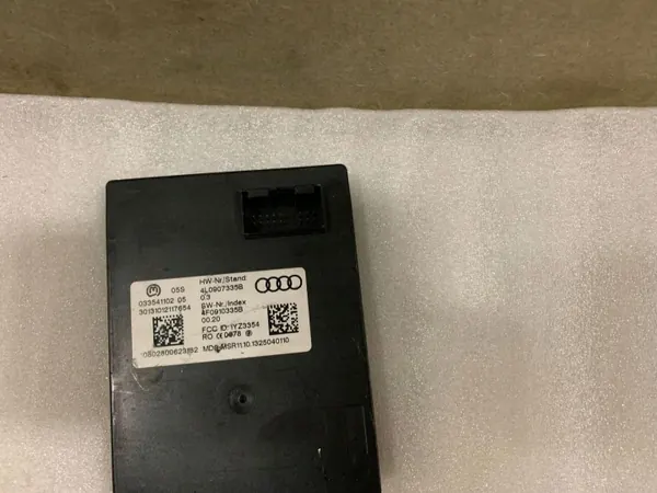 Módulo Partida Sem Chave Audi Q7 OEM 4L0907335B image 3