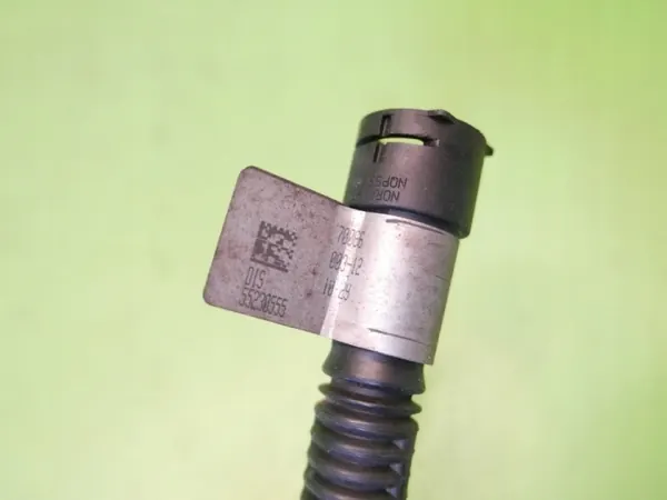 Durite de refroidisseur d'huile OEM 55230555 Fiat Freemont image 6