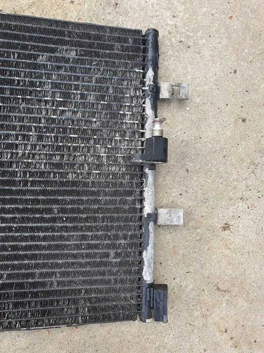 AC-kondensaattori Audi A4/S4 (B8) 8K0260401D image 3