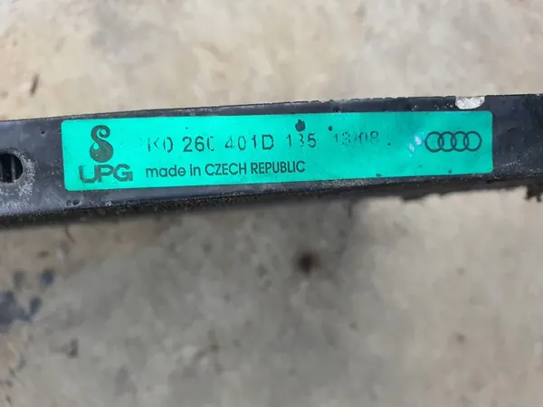 AC-kondensaattori Audi A4/S4 (B8) 8K0260401D image 4