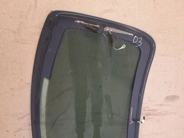 Vitre arrière OEM A1176700180 pour Mercedes-Benz CLA Coupé image 3