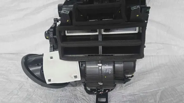 Calefacción Peugeot 208 II 1.2 VTI 9830697180 image 6