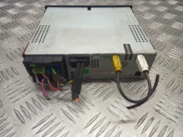 Trocador CD Audi OEM 4F0035769 - Estado Usado image 3