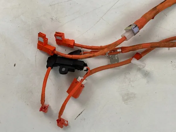 Cabo Alta Tensão Toyota Prius Prime OEM 8271247440 image 9