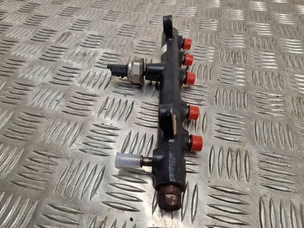 OEM 9674300080 Rail de inyección para Citroën C4 Grand Picasso image 4