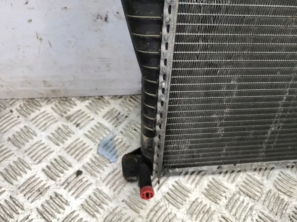 Radiateur d'eau BMW OEM 2247345 pour Série 5 E39 image 10