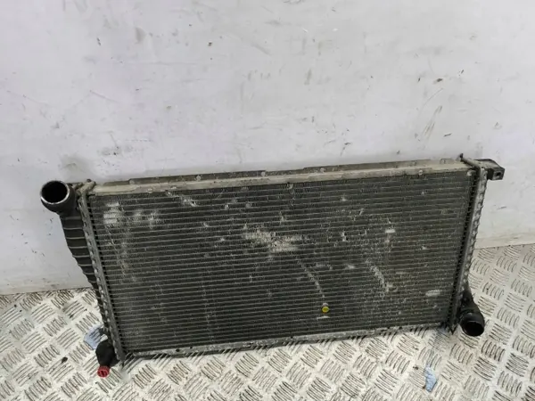Radiateur d'eau BMW OEM 2247345 pour Série 5 E39 image 5