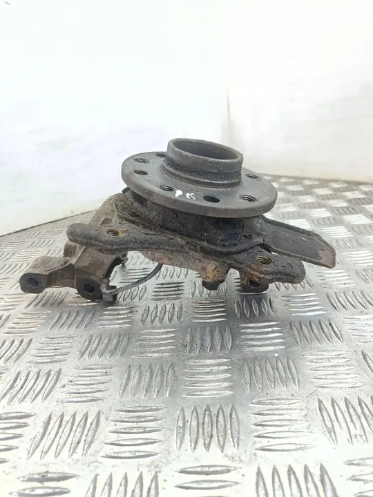 Opel Astra H 2005 Mozzo ruota anteriore image 2