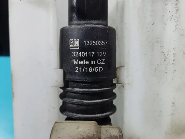 Réservoir lave-glace OEM IMPRK1556858 pour Opel Corsa E image 4