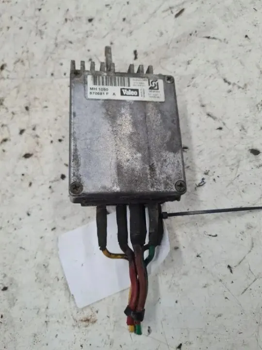 Kylarfläktrelä OEM 870681F för Audi A4 Avant image 2