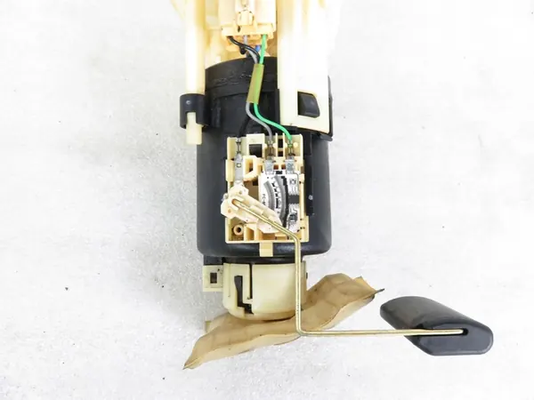 Bomba de Combustível Hyundai Matrix 1.6 3111017000 image 5