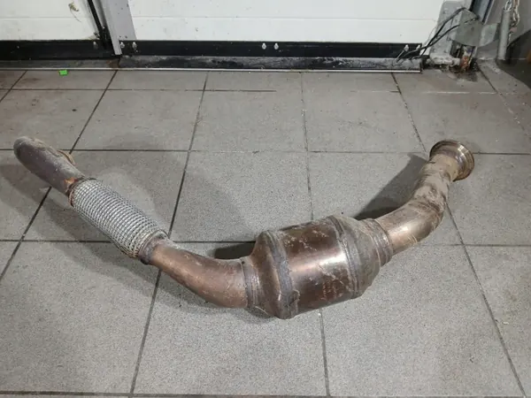 Katalysator OEM 971131703E Rechts Porsche Panamera image 2