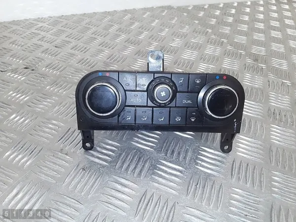 Módulo de control AC Nissan Qashqai OEM 27500BR47B image 2
