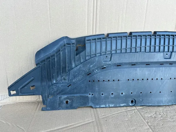 Audi OE Alapuskuri 4G0807611E image 2