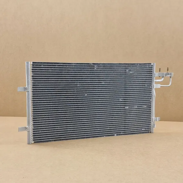 AC-kondensaattori Ford C-Max Focus II image 2