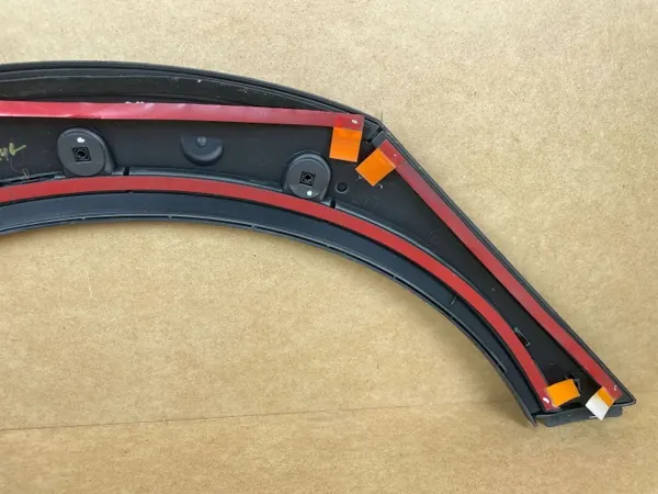 OEM 8K9853817A Kotflügelleiste Links Hinten Audi A4 B8 image 5