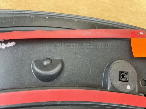 OEM 8K9853817A Kotflügelleiste Links Hinten Audi A4 B8 image 7