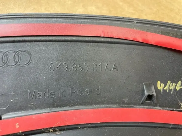OEM 8K9853817A Kotflügelleiste Links Hinten Audi A4 B8 image 8