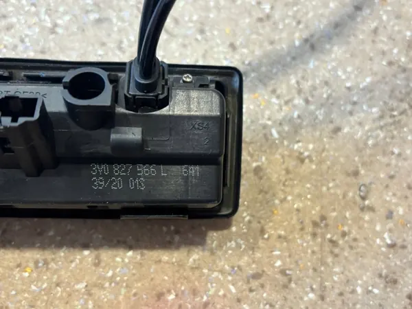 Audi A4 S4 B9 Hecktürgriff OEM 3V0827566L image 5