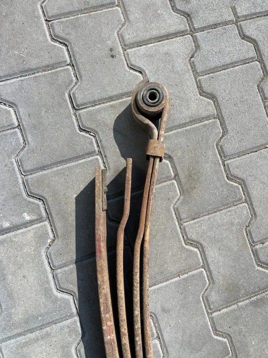 Gebruikte Iveco OE Achter Dubbele Bladveer 1999-2014 image 4