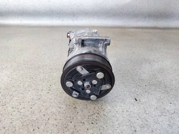 Compressor AC 926001268R para Renault Megane IV 1.3 image 2
