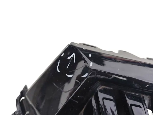 Skoda Kodiaq Front Grill 565807724A OEM image 6