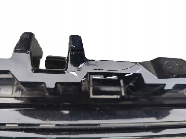 Skoda Kodiaq Front Grill 565807724A OEM image 8