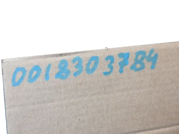 Mercedes-Benz E W124 OEM 0018303784 Used Part image 6
