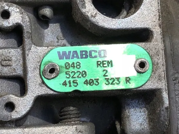 Compresseur de suspension OEM 415403323R - Occasion image 4