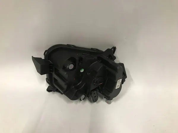 KIA SPORTAGE V 5 HALÓGENA LED DIREITA image 4