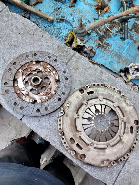 Embreagem de dupla massa VW Polo 1.9 TDI 038141025D image 8