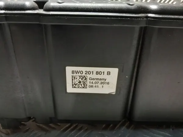 OEM 8W0201801B Bakre kolfilter för Audi A4/S4 B9 image 7