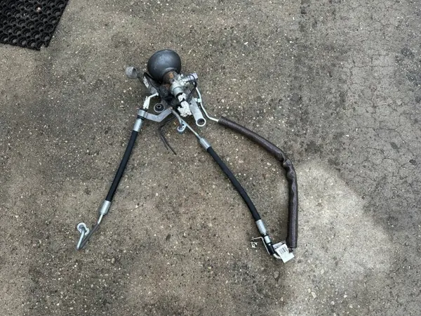 Esfera suspensión Citroen C6 OEM 9655235680 image 2