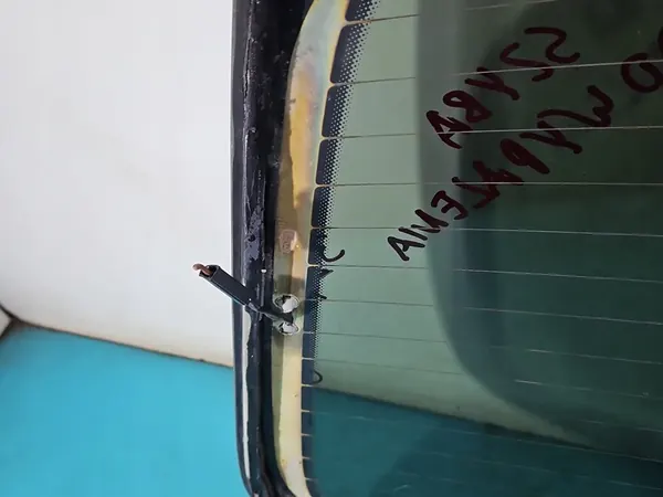 Janela Traseira VW Touran I HB image 4