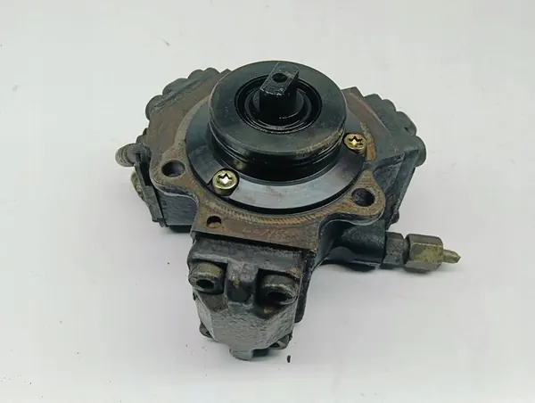 Bomba de Inyección de Combustible Mercedes A-Class W168 1.7 CDI A6680700301 image 3