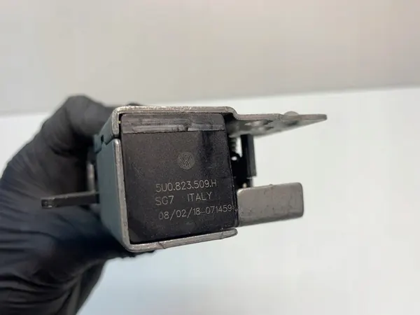 VW JETTA cerradura de capó 5U0823509H image 6