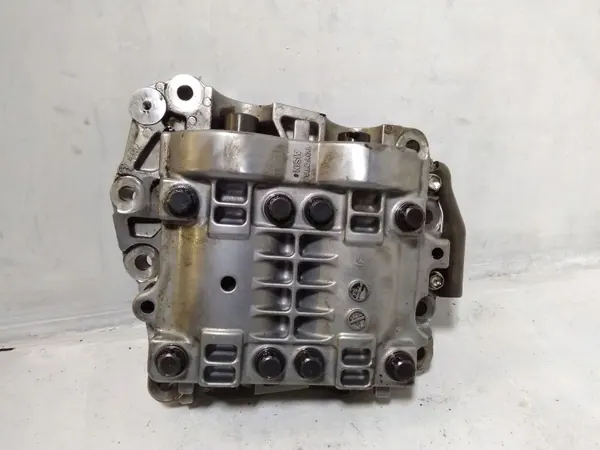 Bomba de aceite Toyota Avensis T250 OEM JUR128204 image 4