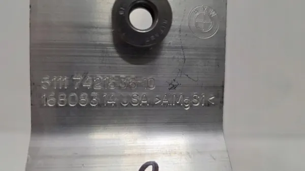 Kylarfästningsadapter Vänster Höger OEM 7421635 image 4