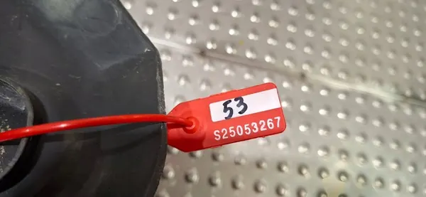 Höger Bakhjulsbåge 767489434R Dacia Lodgy 2012- image 4