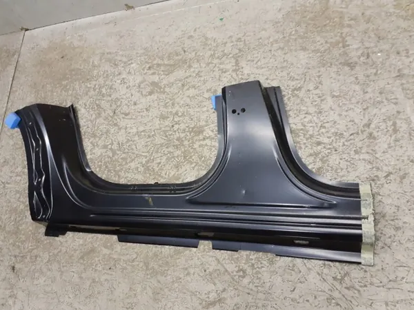 OEM 764609241R Oikea kynnyspylväs Renault Megane IV image 3