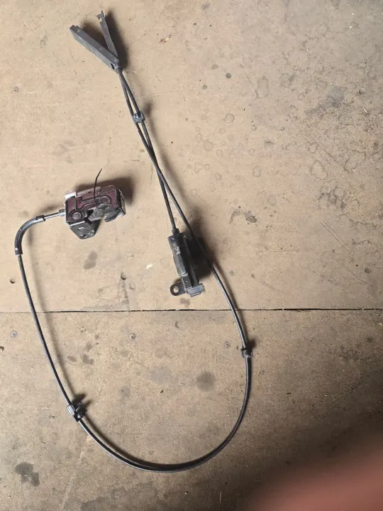 Cable de Cierre del Capó Mercedes OEM A1728800560 W172 image 2