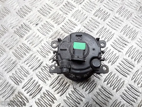 Phare antibrouillard Peugeot OEM AM-472382 - Occasion image 3