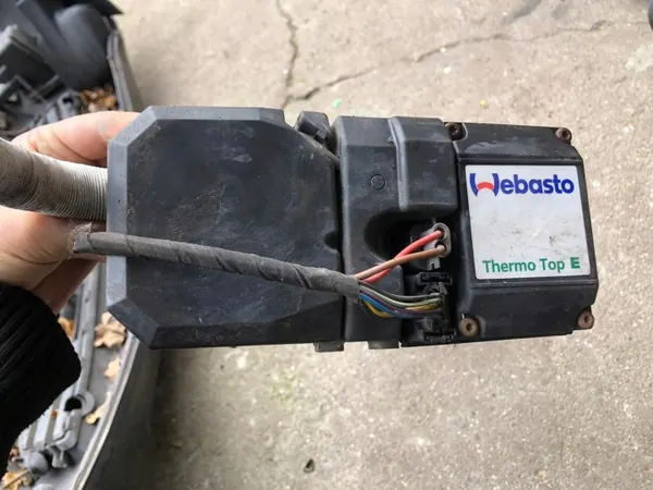 Webasto Thermo Top E Bensiini Pysäköintilämmitys - Käytetty image 4