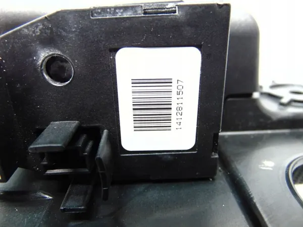 OEM 9242214 Conduto ar pedal com aquecedor BMW image 3