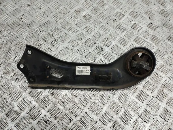 Hyundai Tucson TL 2016 Braccio Superiore Posteriore Sinistro OEM image 9