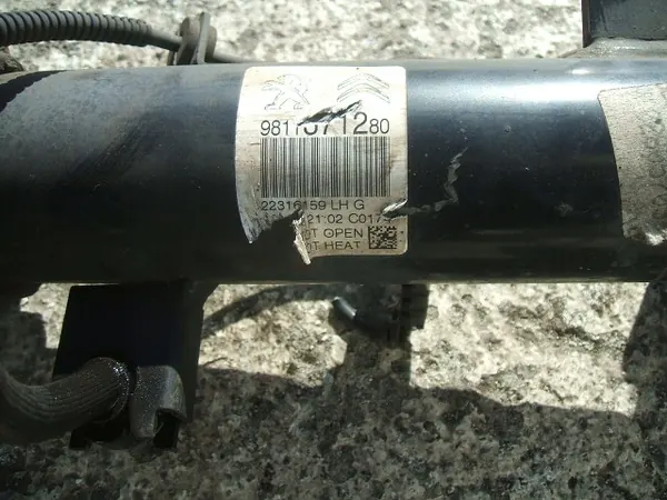 OEM 9811371180/1280 Framfjädringsdon Citroen C3 image 8