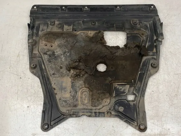 Nissan X-Trail T31 Motor Under Shield image 5