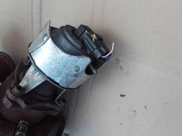 Turbina Citroen C8 C6 C5 Peugeot 407 607 807 2.2 HDi image 2