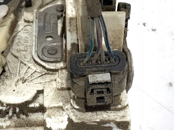 Vänster Framdörrslås VW CRAFTER 30 35 Bus A9067202135 image 3